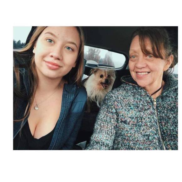 Meet your Posher, Cheryl - Picture 1 of 1